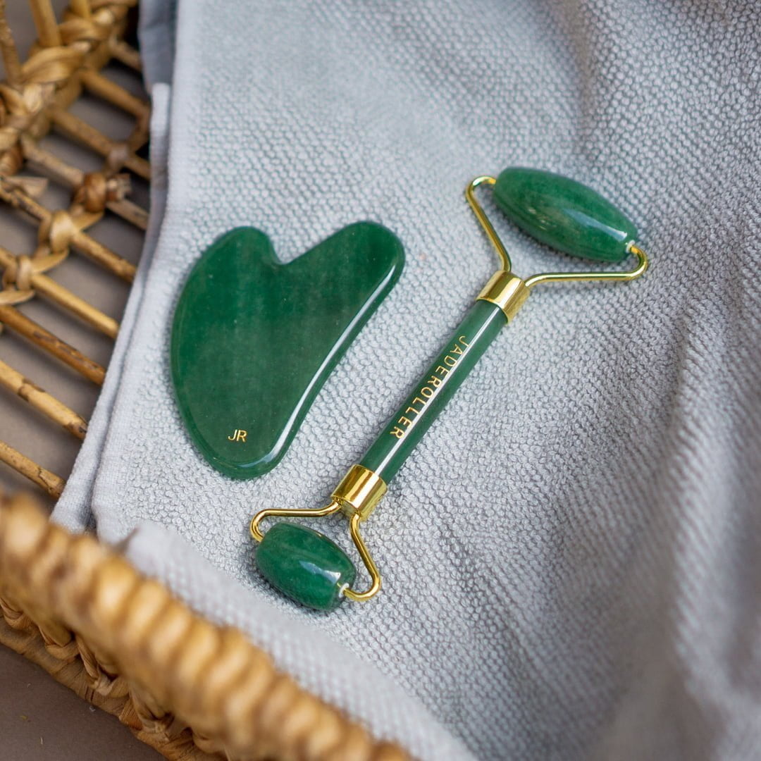 Bộ Cây Lăn & Gua Sha Khung Kim Loại Chống Kêu YANYI Jade Set chính hãng