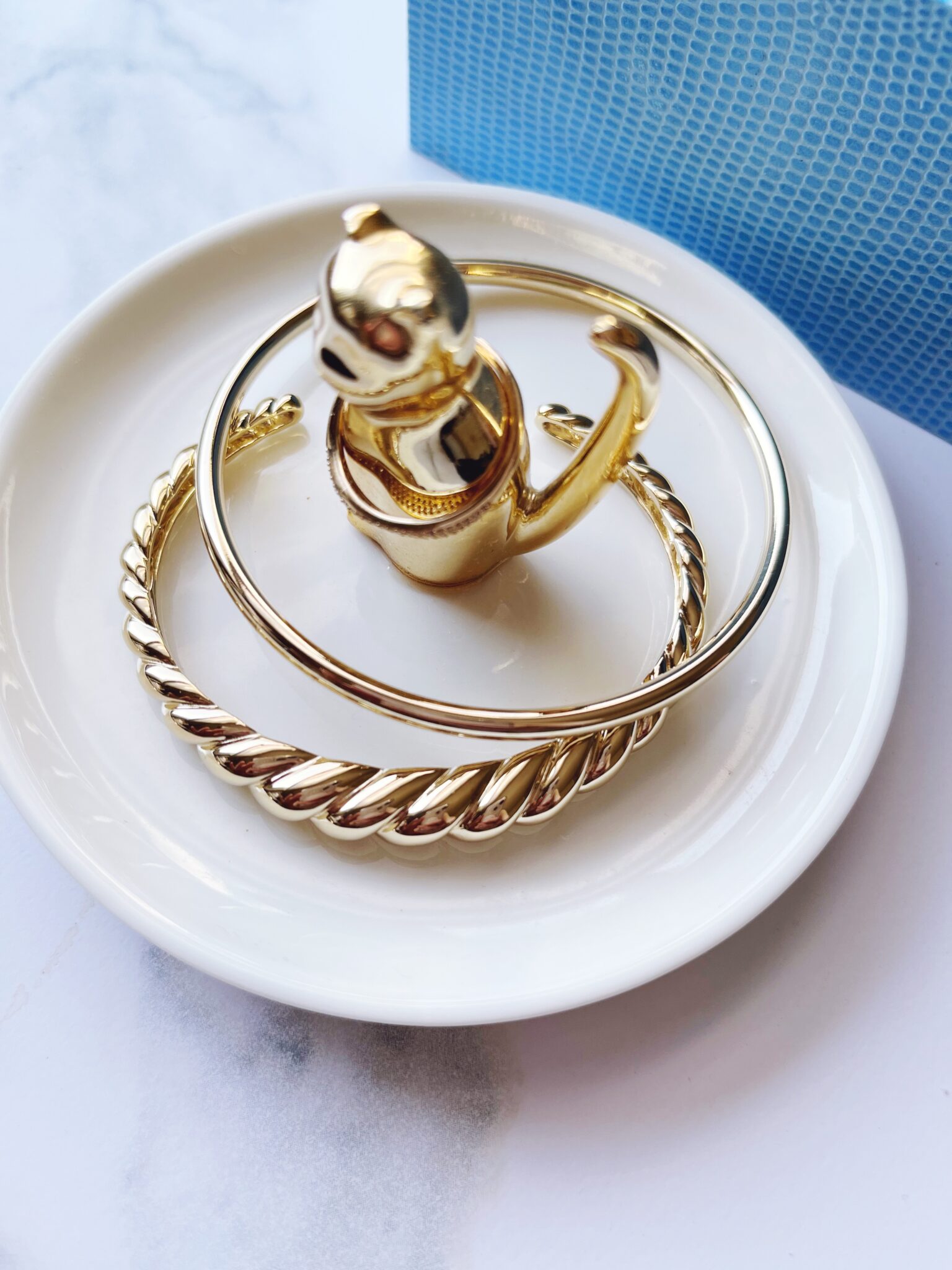 Mejuri Dome Cuff Bracelet in 18K Gold Vermeil