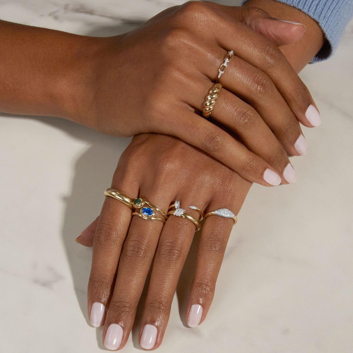 Nhẫn Cắt Khía Lấp Lánh Stone and Strand Sparkle Band 14K chính hãng