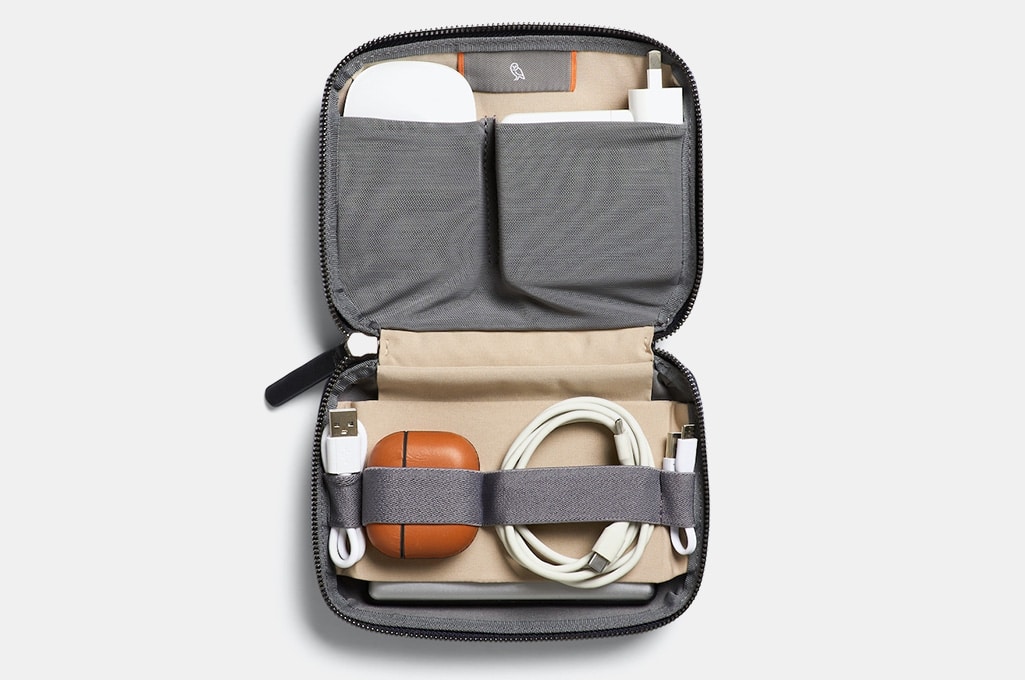 Bellroy Tech Kit Compact Cable & Charger Organizer