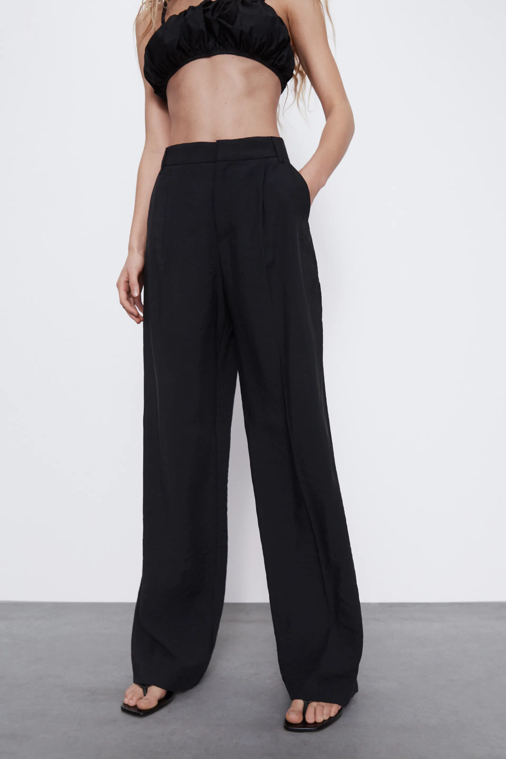 Zara High-Waisted Wide Leg Pleated Trousers - Ảnh sản phẩm thực tế chính hãng