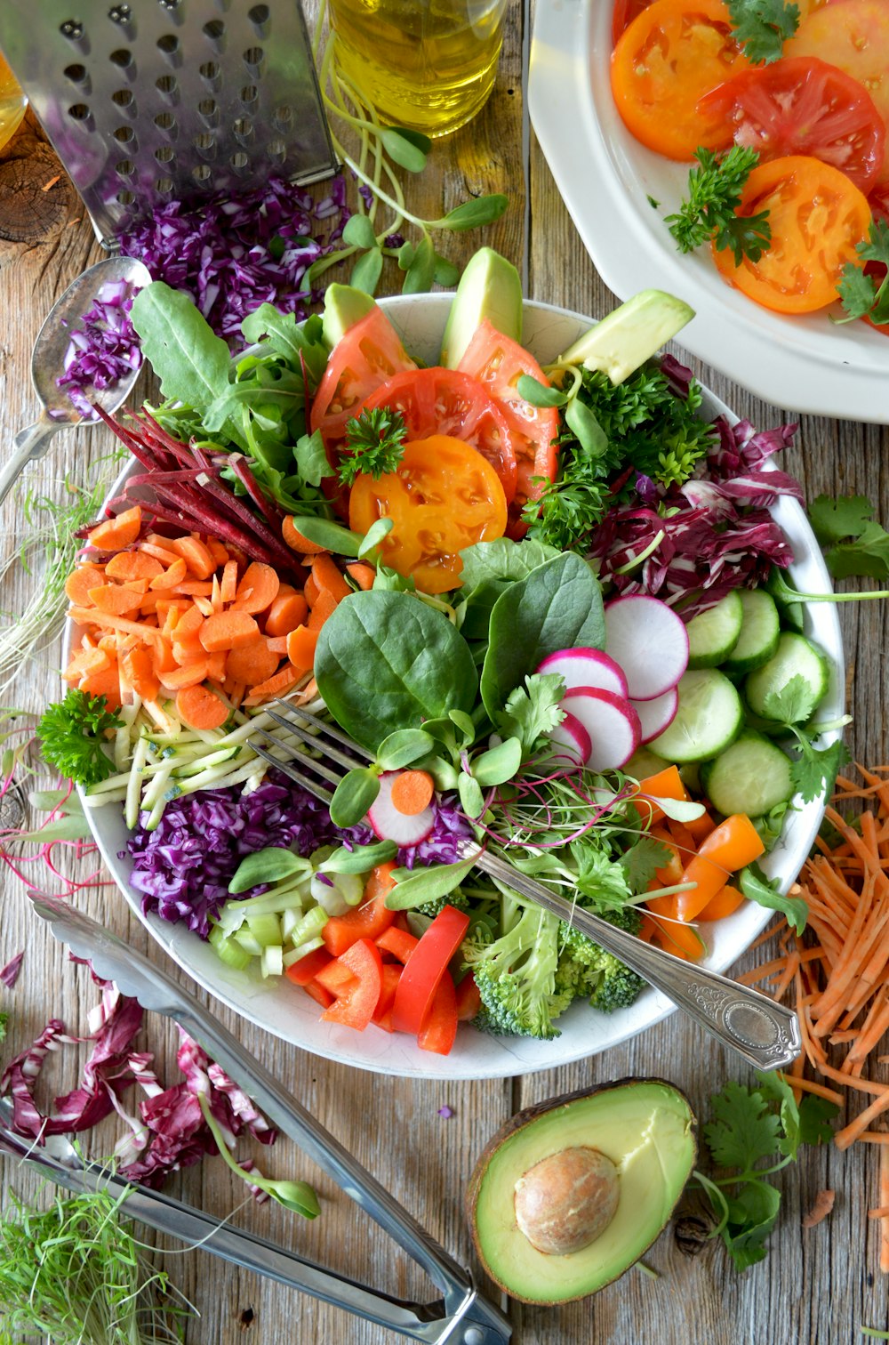 Salad dinh dưỡng và thực phẩm xanh tươi mát